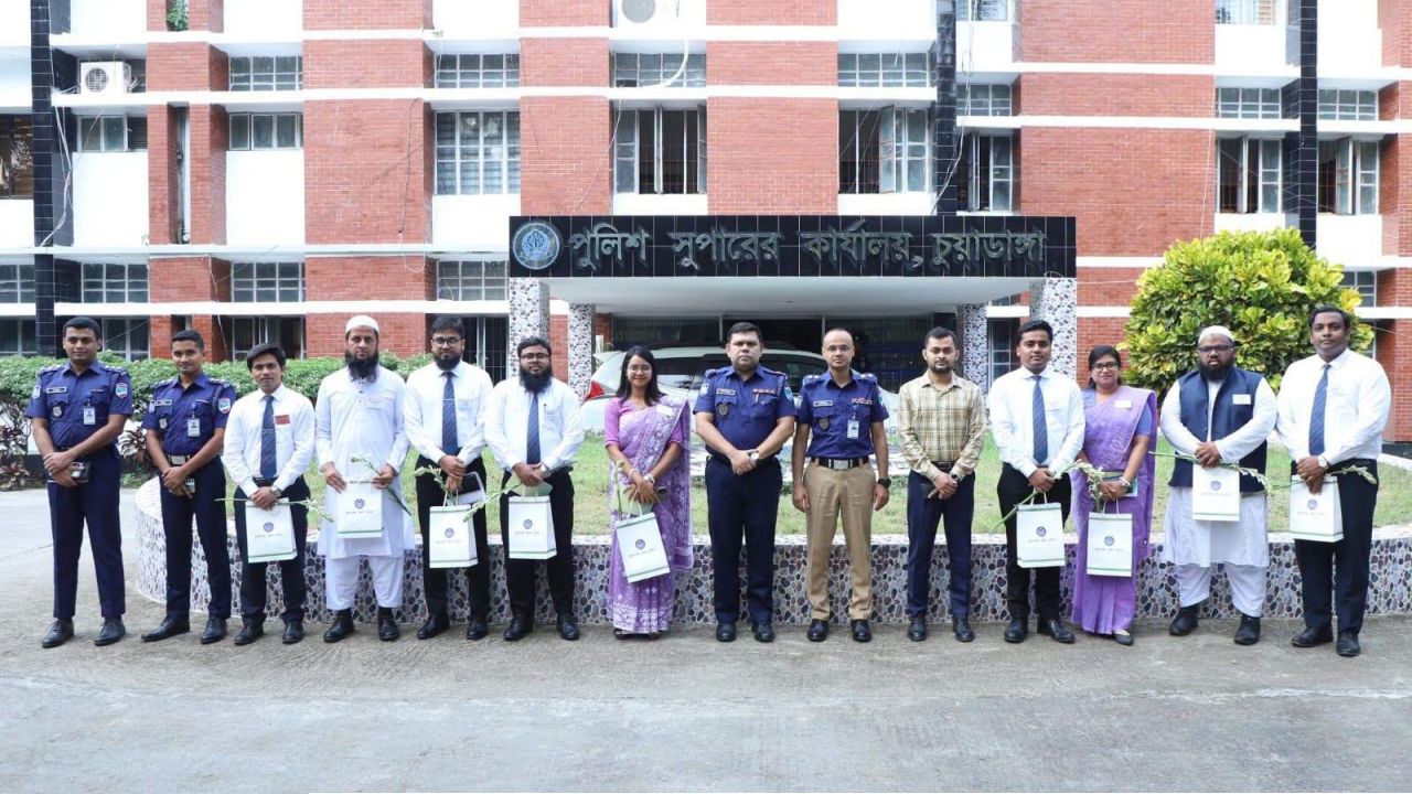 ৮১তম বুনিয়াদি কোর্সের প্রশিক্ষণার্থীদের চুয়াডাঙ্গা জেলা পুলিশ পরিদর্শন