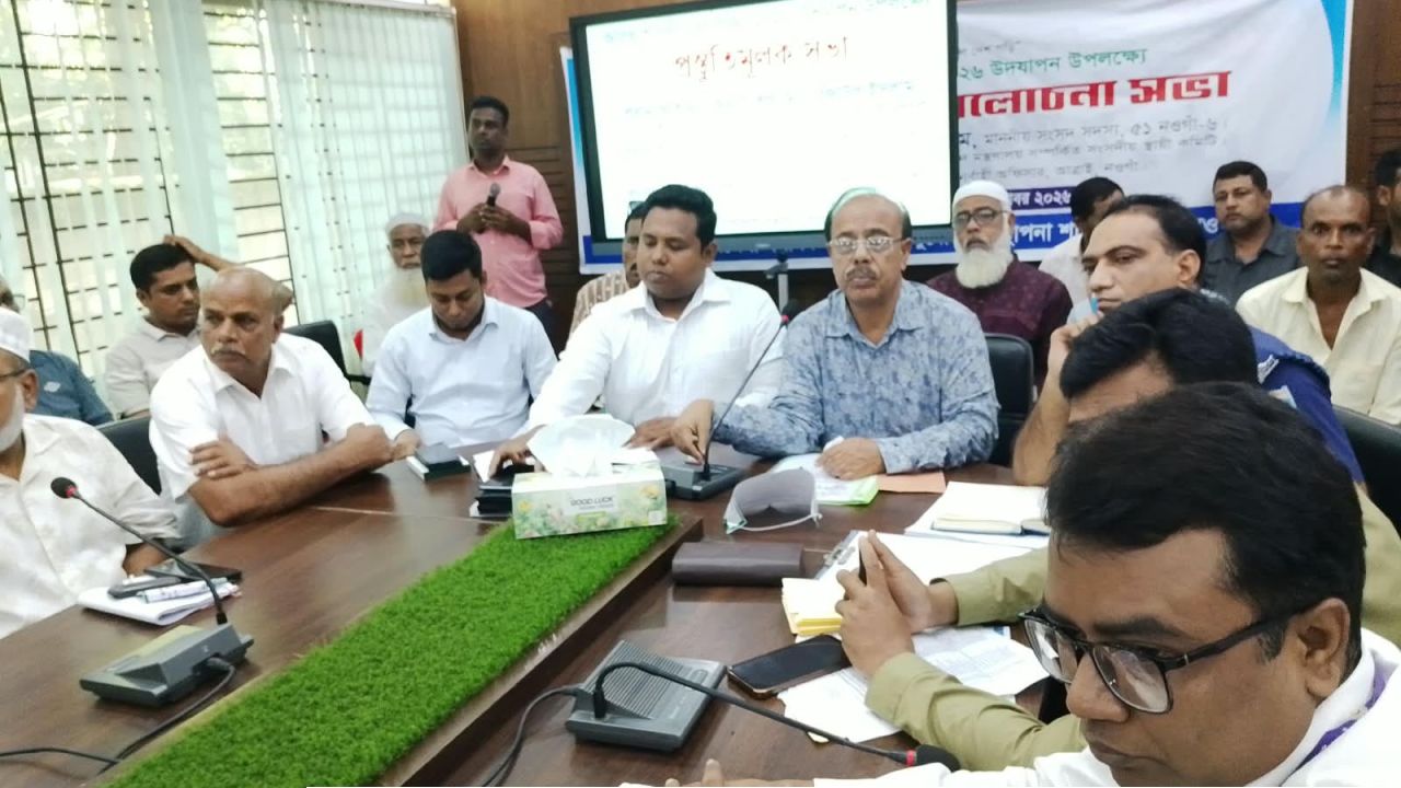 আত্রাইয়ে শারদীয় দুর্গাপূজা উদযাপন উপলক্ষে প্রস্তুতি সভা অনুষ্ঠিত 