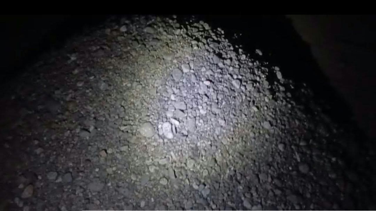 ইজারাবিহীন ধোপাজান নদীর বালু-পাথর লুটপাঠ প্রশাসন নীরব 