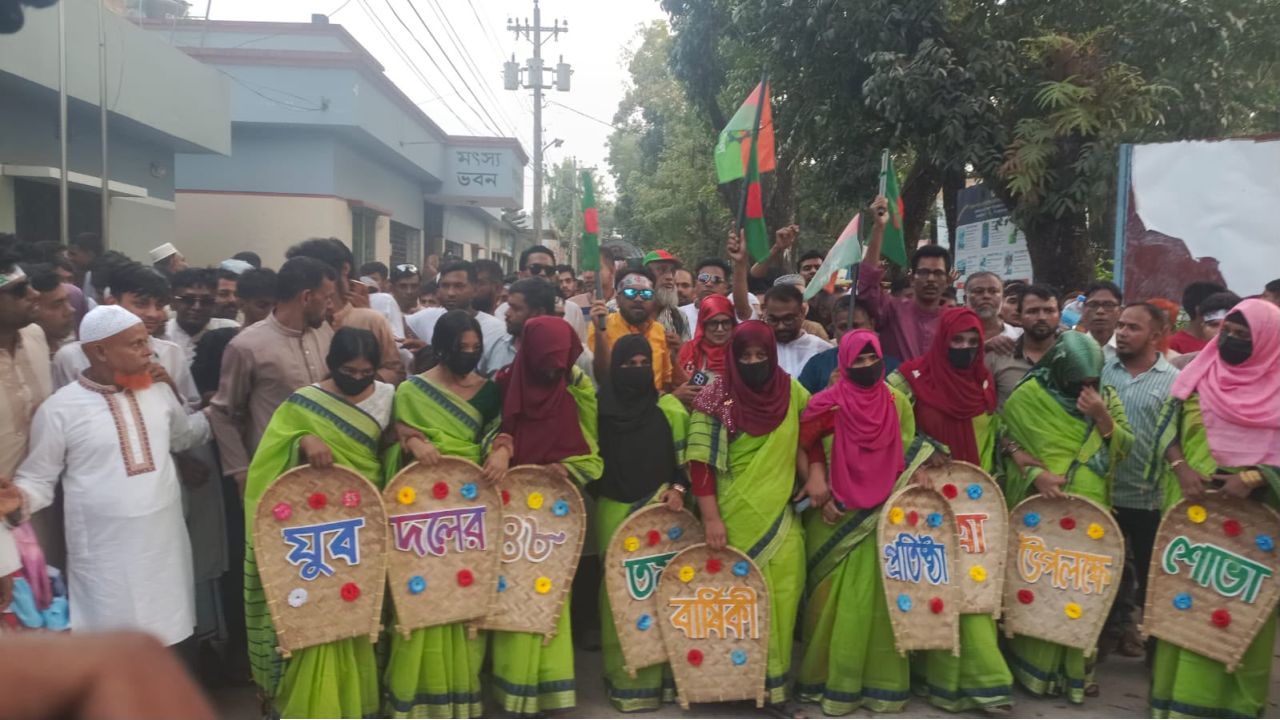 দেবীদ্বারে যুবদলের ৪৮তম প্রতিষ্ঠাবার্ষিকী’র আনন্দ মিছিল ও র‍্যালি