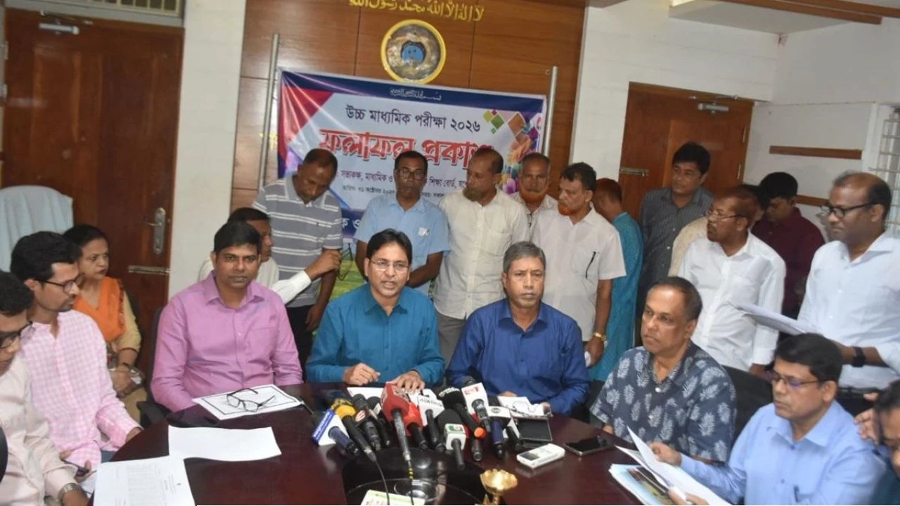 যশোর বোর্ডে পাশের হার ও জিপিএ-৫ কমেছে